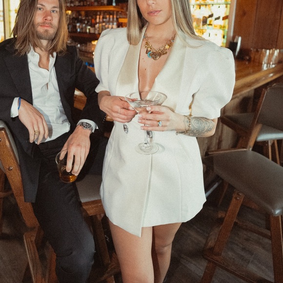 Alia Dress - Nana Jacqueline - Picture 5 of 6